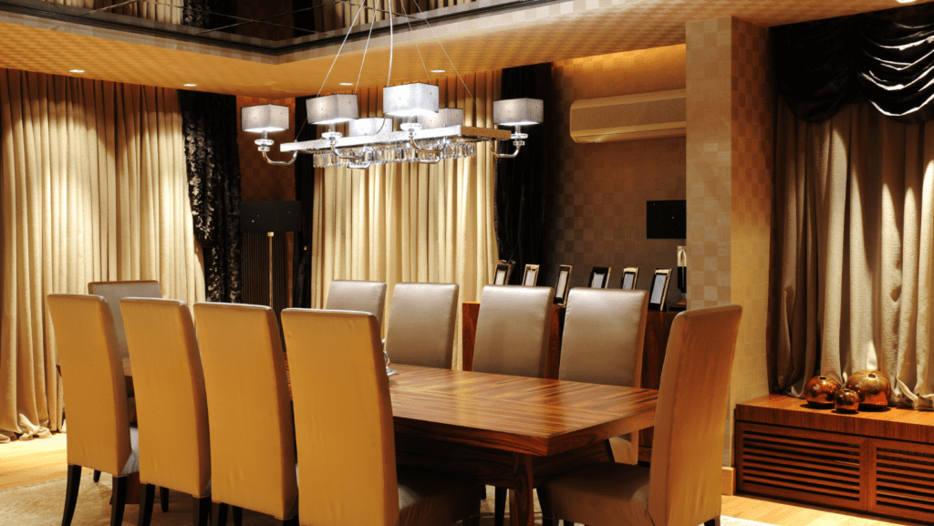 How big should a dining room light fixture be ?