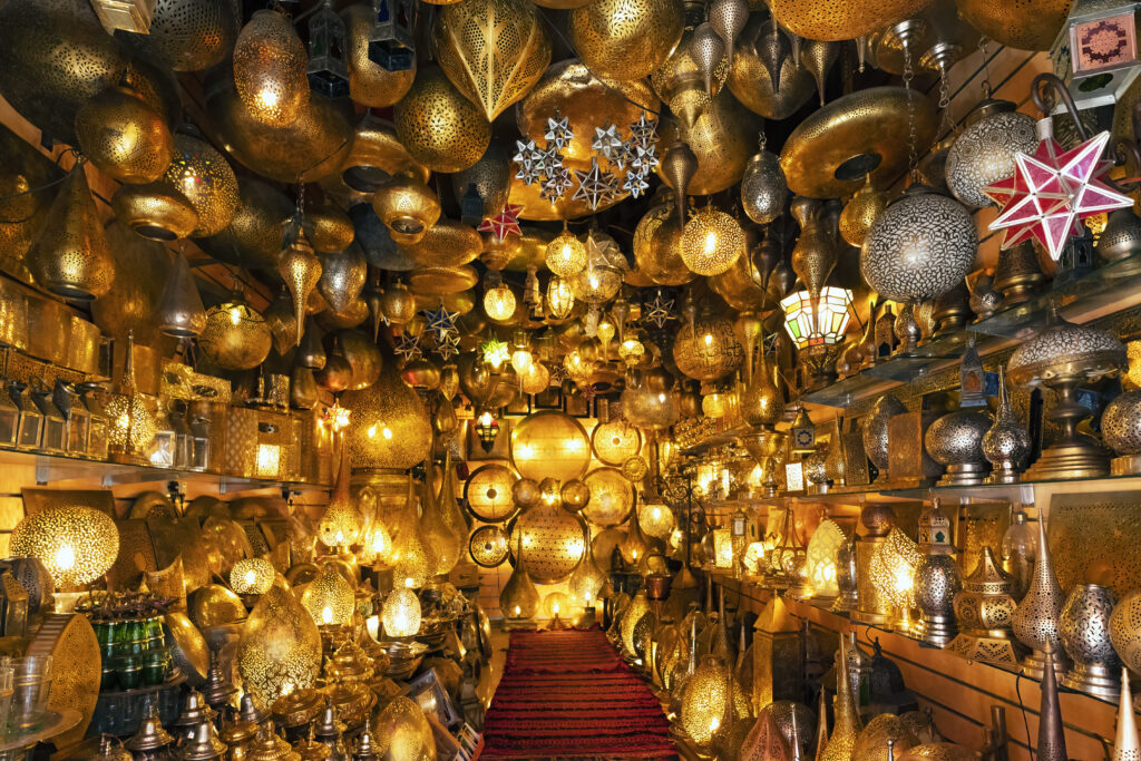 The Enchanting Beauty and Craftsmanship of Moroccan Lamps